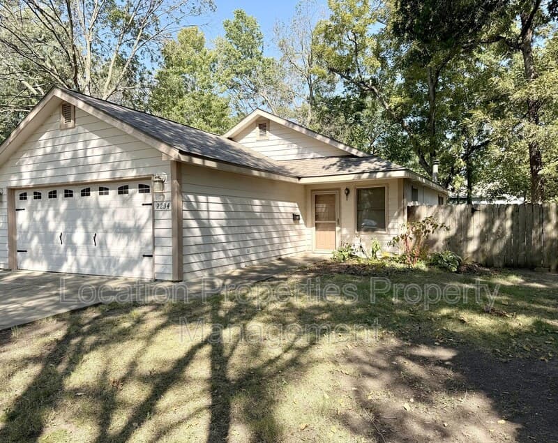 2234 Ohio Street, main listing photo